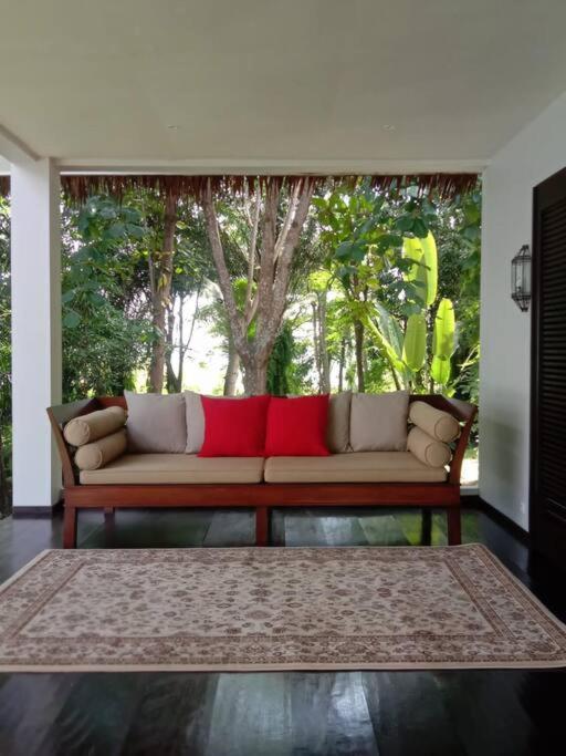 Terrace Villa - Pelabuhan Ratu Bantarkalapa エクステリア 写真